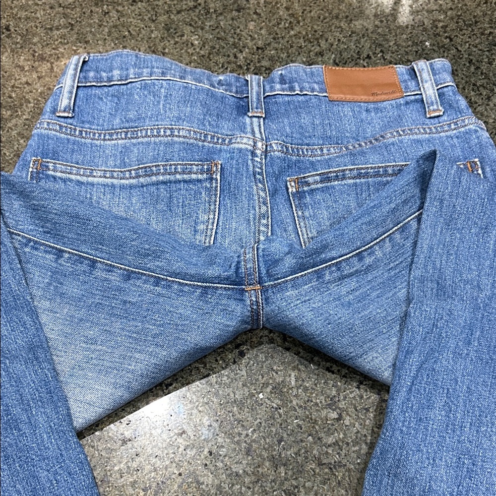 Madewell Wide-Leg Crop Jeans - Picture 6 of 6